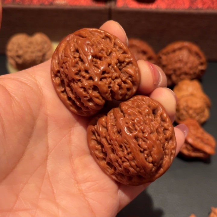 文玩核桃吊坠南疆石