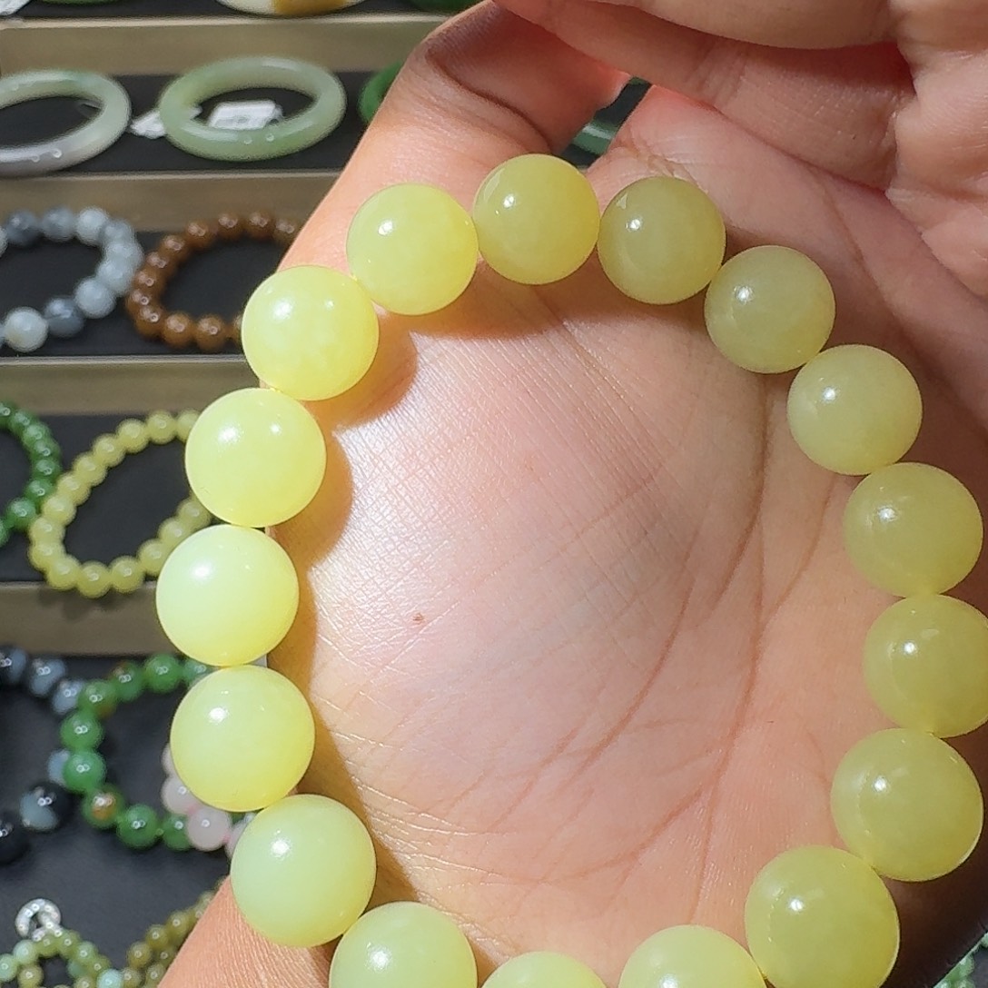 愈***合和田玉（糖玉）未镶嵌手链