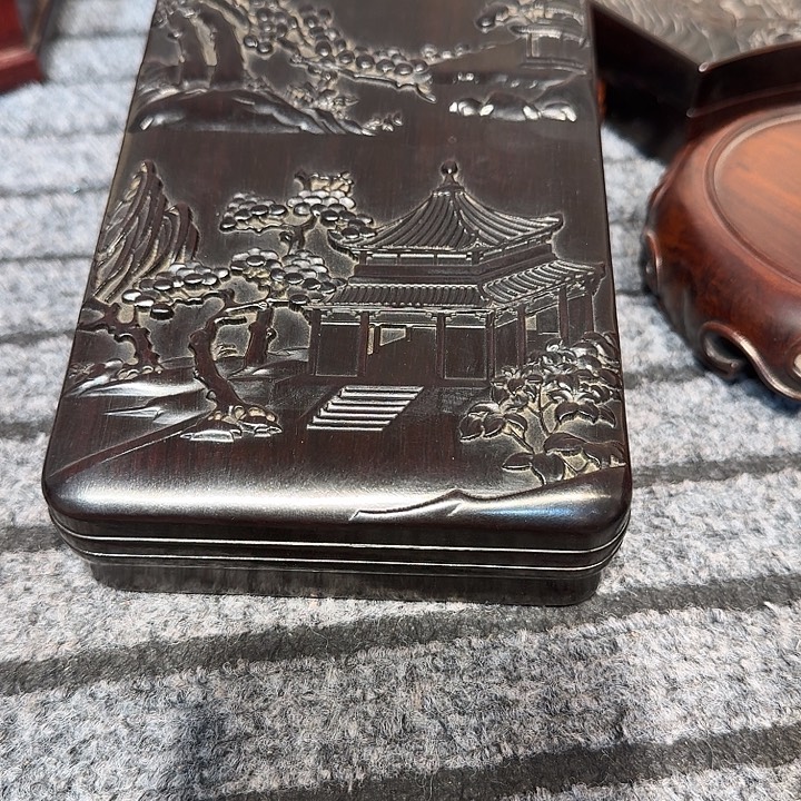 相***沫工艺品的销售收入达到