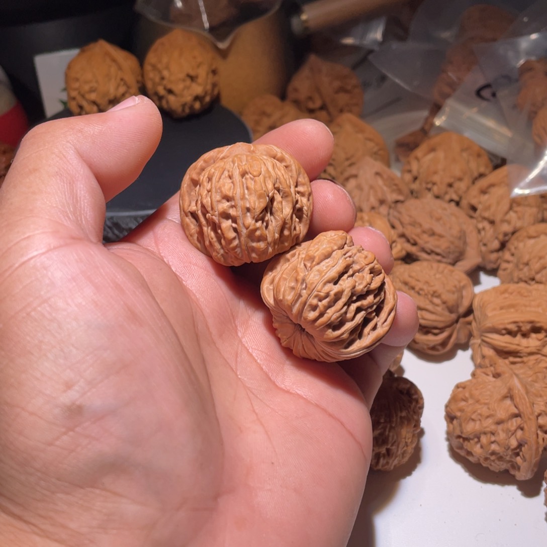 文玩核桃吊坠丹*程汉高楼