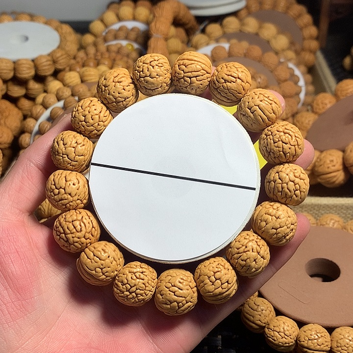 贺***,手串桃核12#东北铁扇