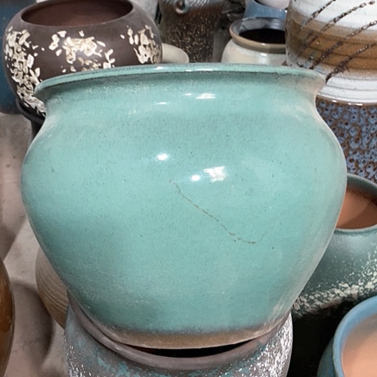 紫砂花盆口28高度24瑕疵绿