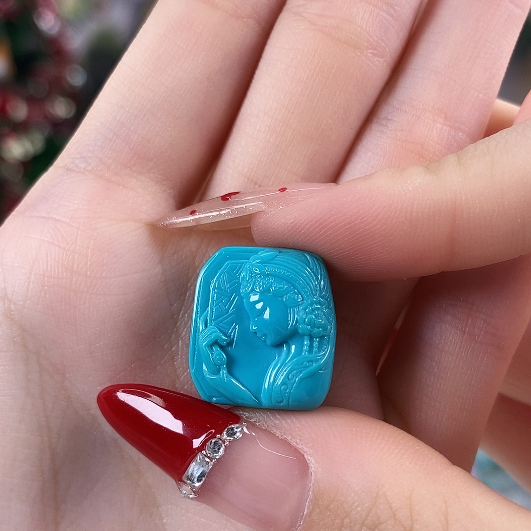 绿松石未镶嵌珠宝奇石