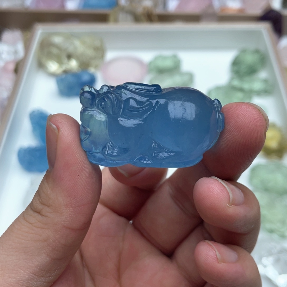 水晶吊坠(不含链)未镶嵌灵***?