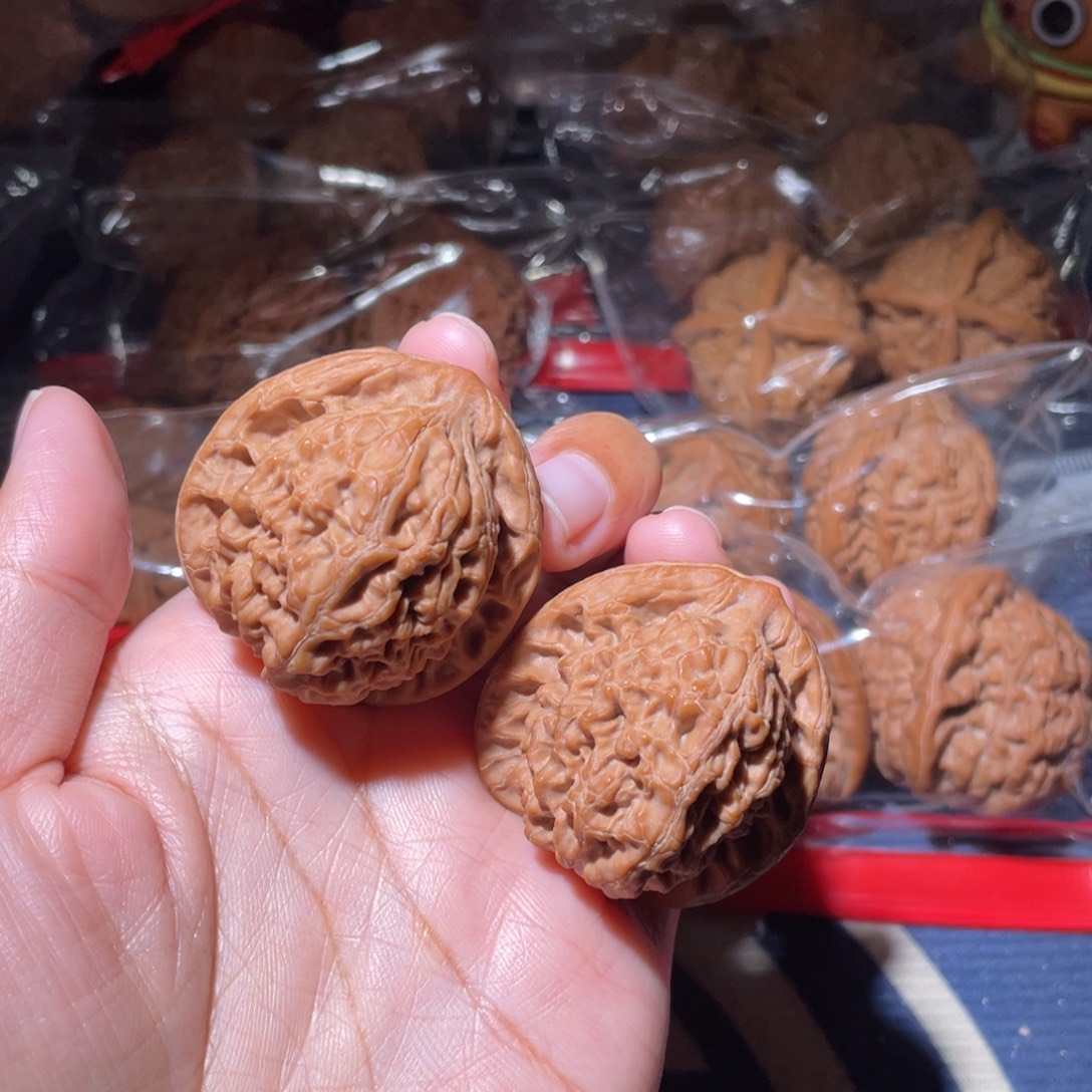 蚂***金文玩核桃吊坠苍龙39