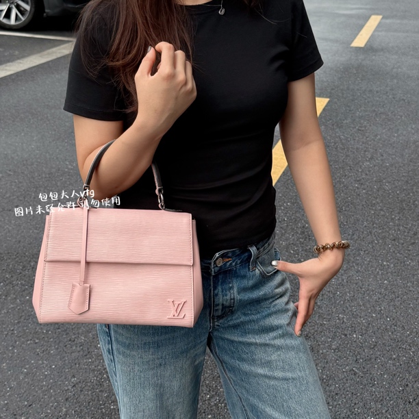 95新 LouisVuitton/路易威登 樱花粉水波纹克鲁尼单肩包