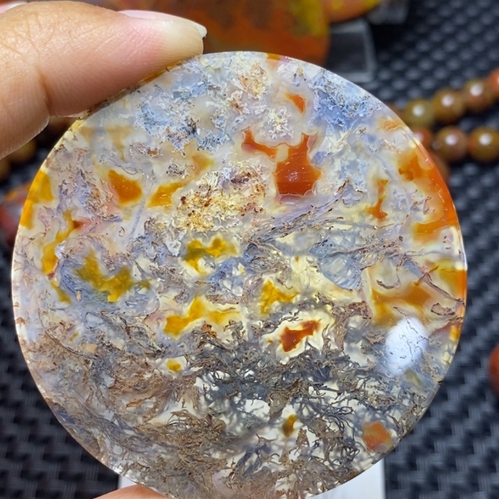 玛瑙/玉髓颈饰未镶嵌异*人