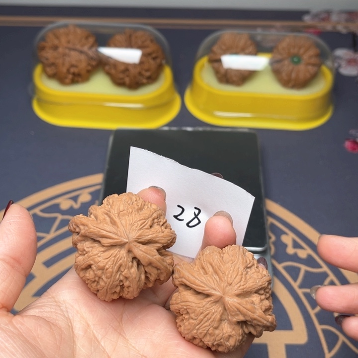 文玩核桃把件42大粗筋