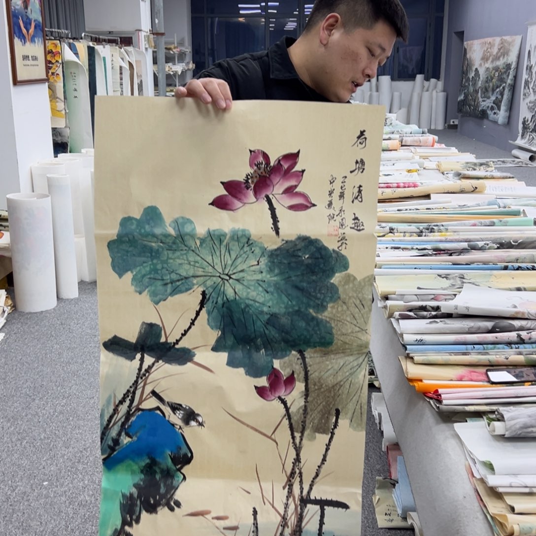 国画卖字画的小老板