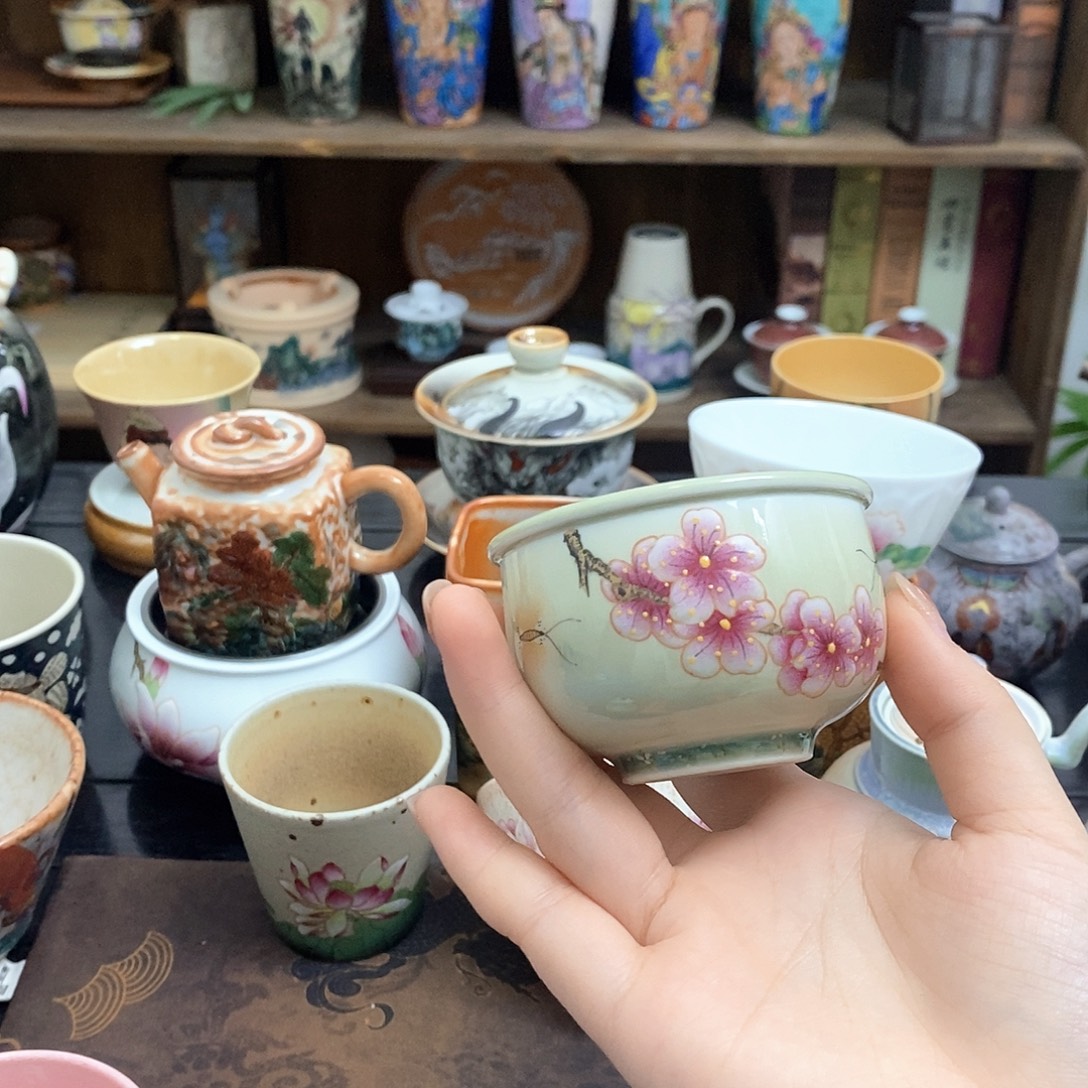 9 景德镇手工手绘制作