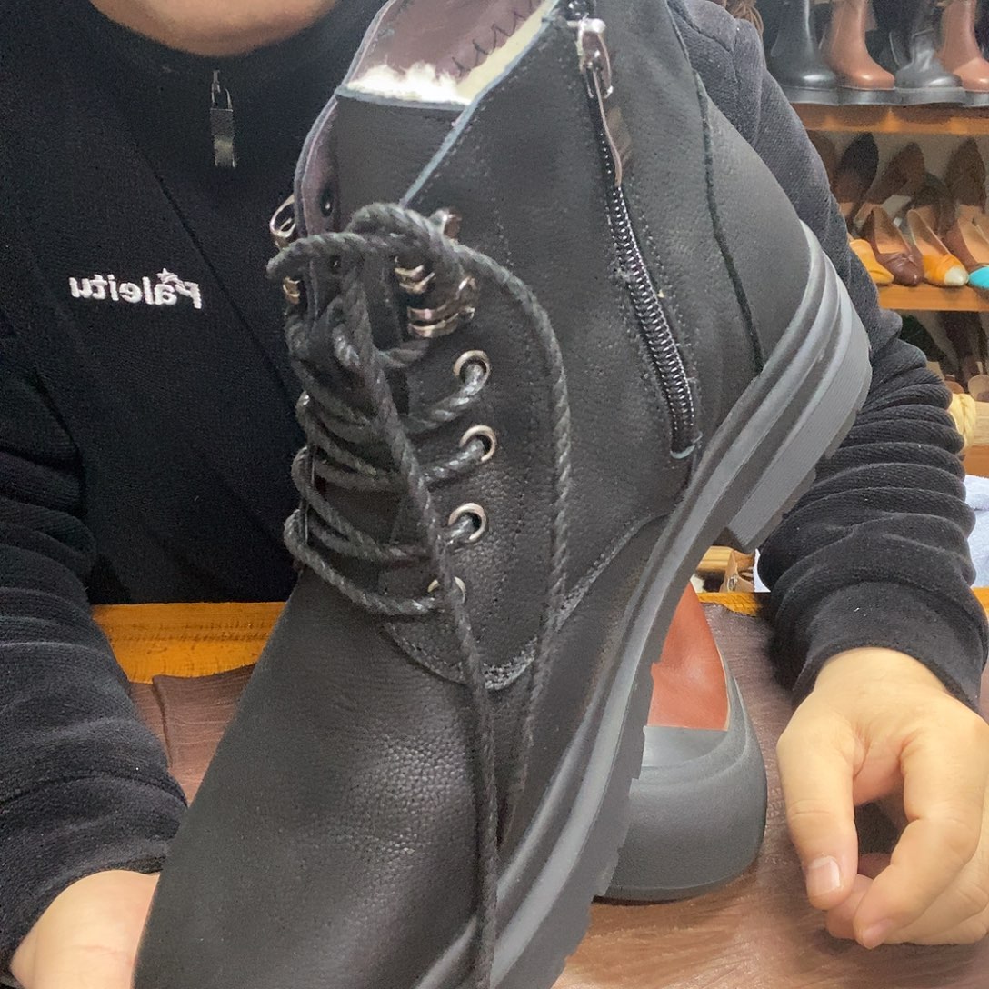 鹿皮（革）43黑色1910.一1牛皮