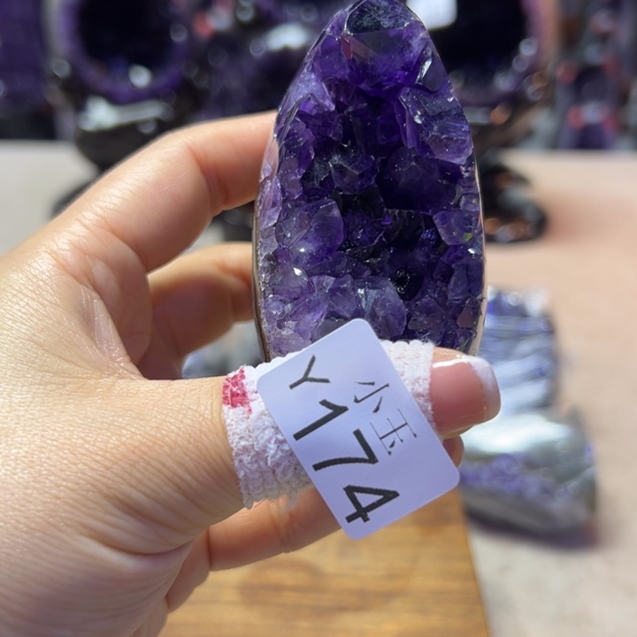 水晶未镶嵌大型摆件（非配饰）摆件