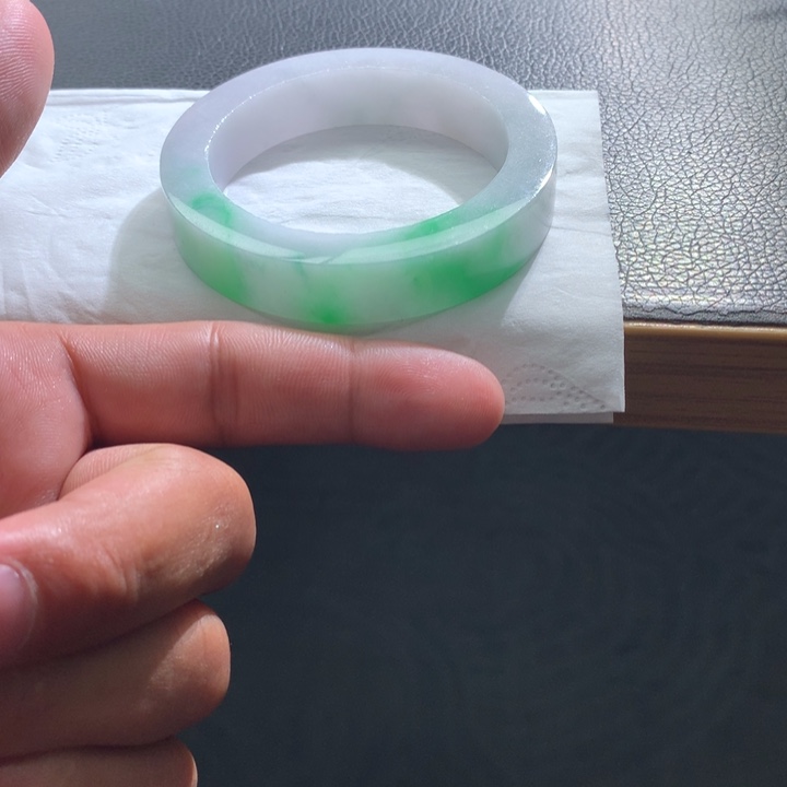 紫***涵定制翡翠未镶嵌翡翠手镯