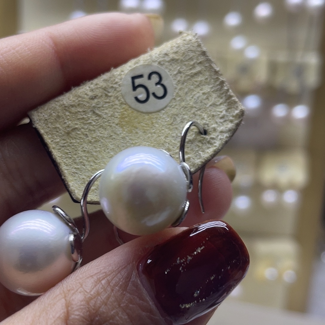 银S925镶嵌淡水珍珠耳饰