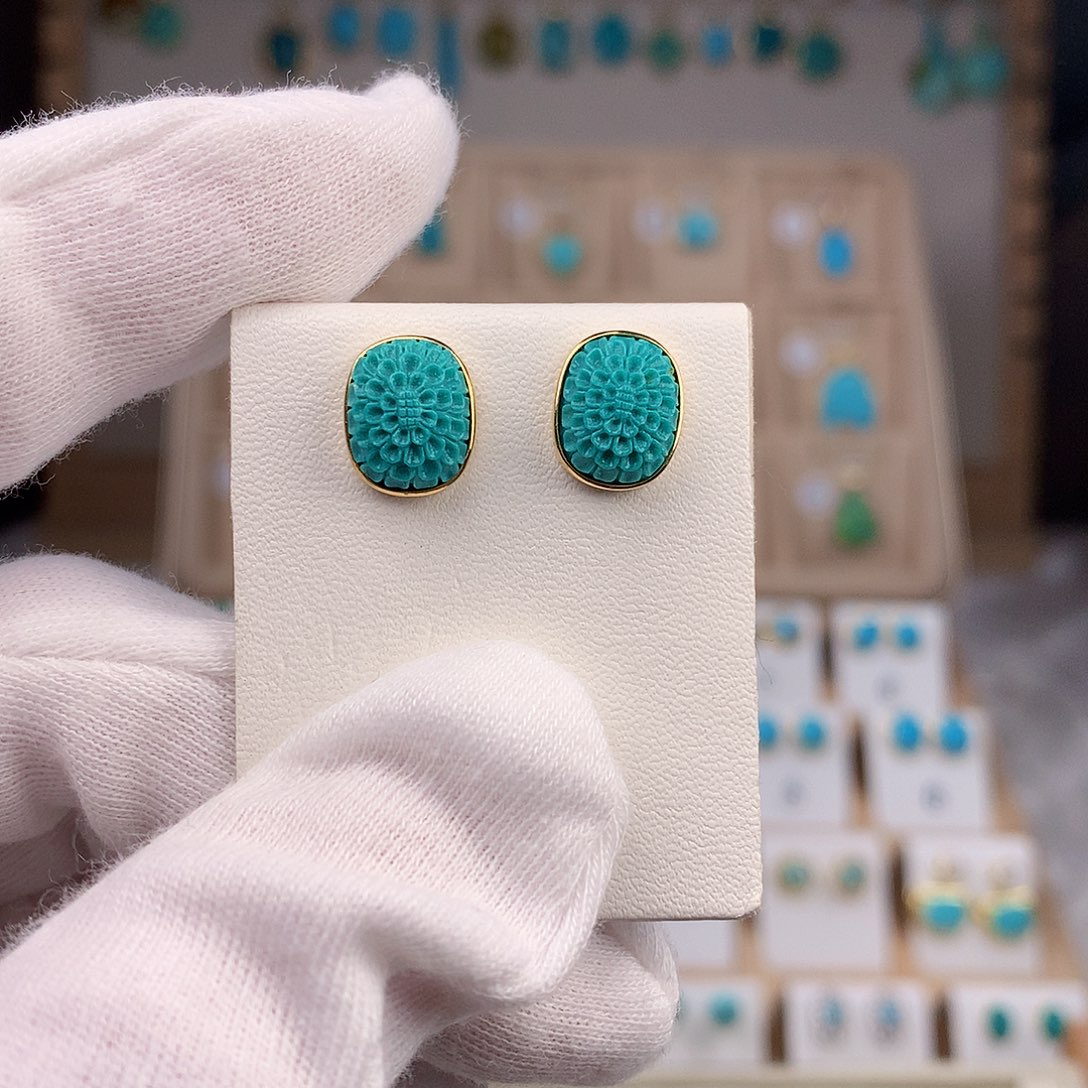 绿松石耳饰18K金镶嵌