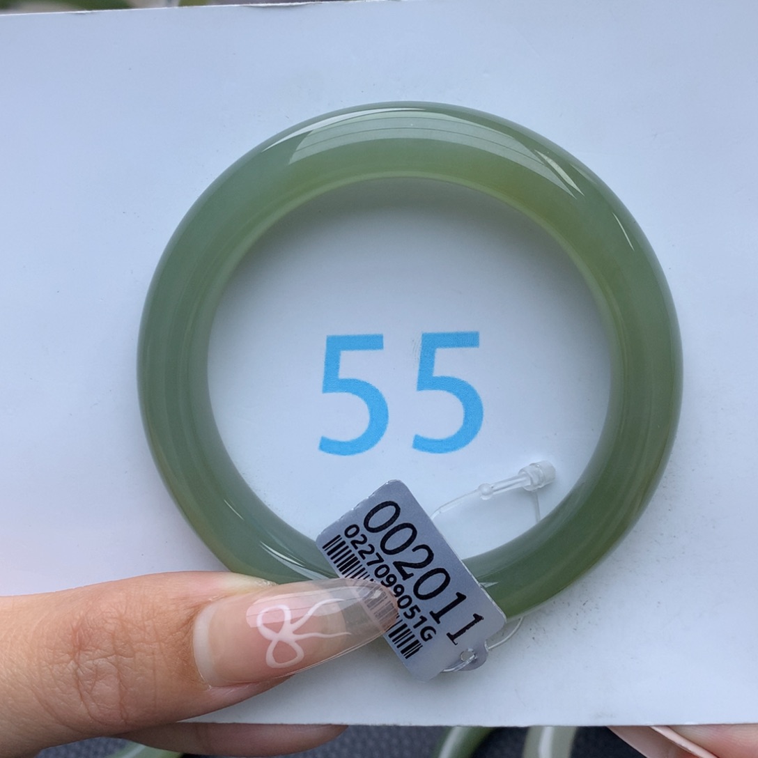 和田玉手镯未镶嵌玥