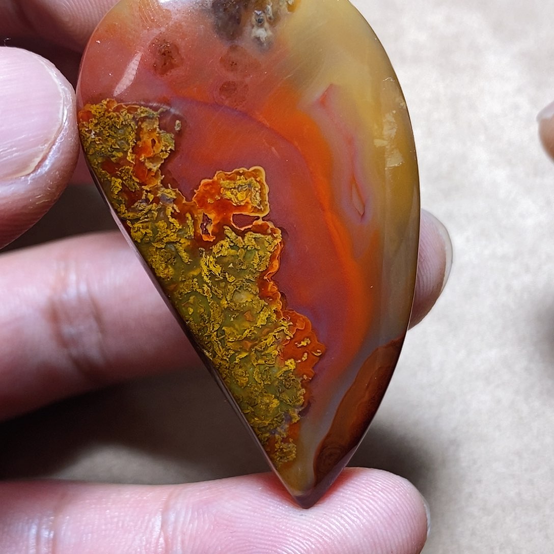 玛瑙/玉髓颈饰未镶嵌阳***Y