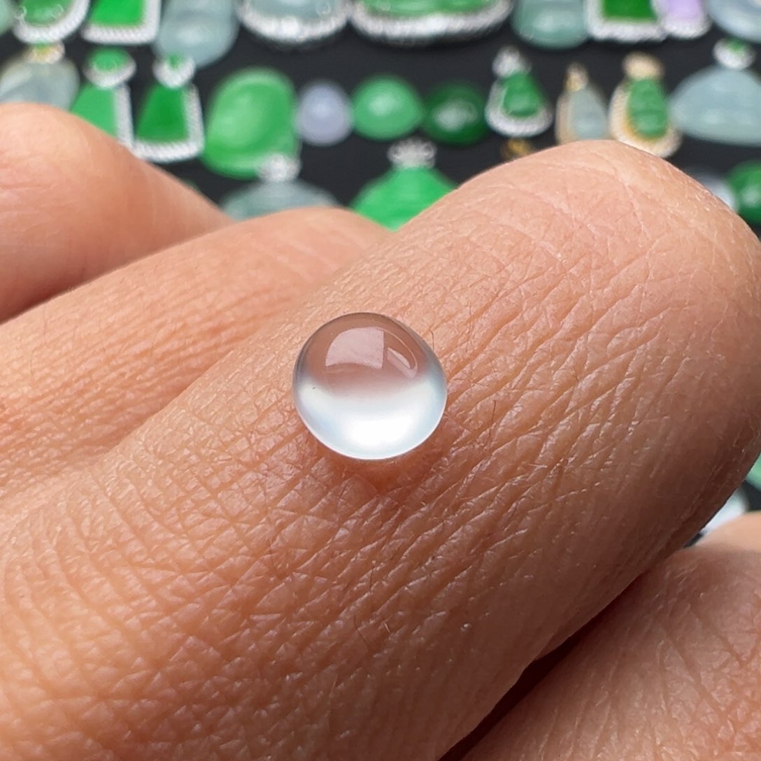 翡翠颈饰未镶嵌蛋5.8