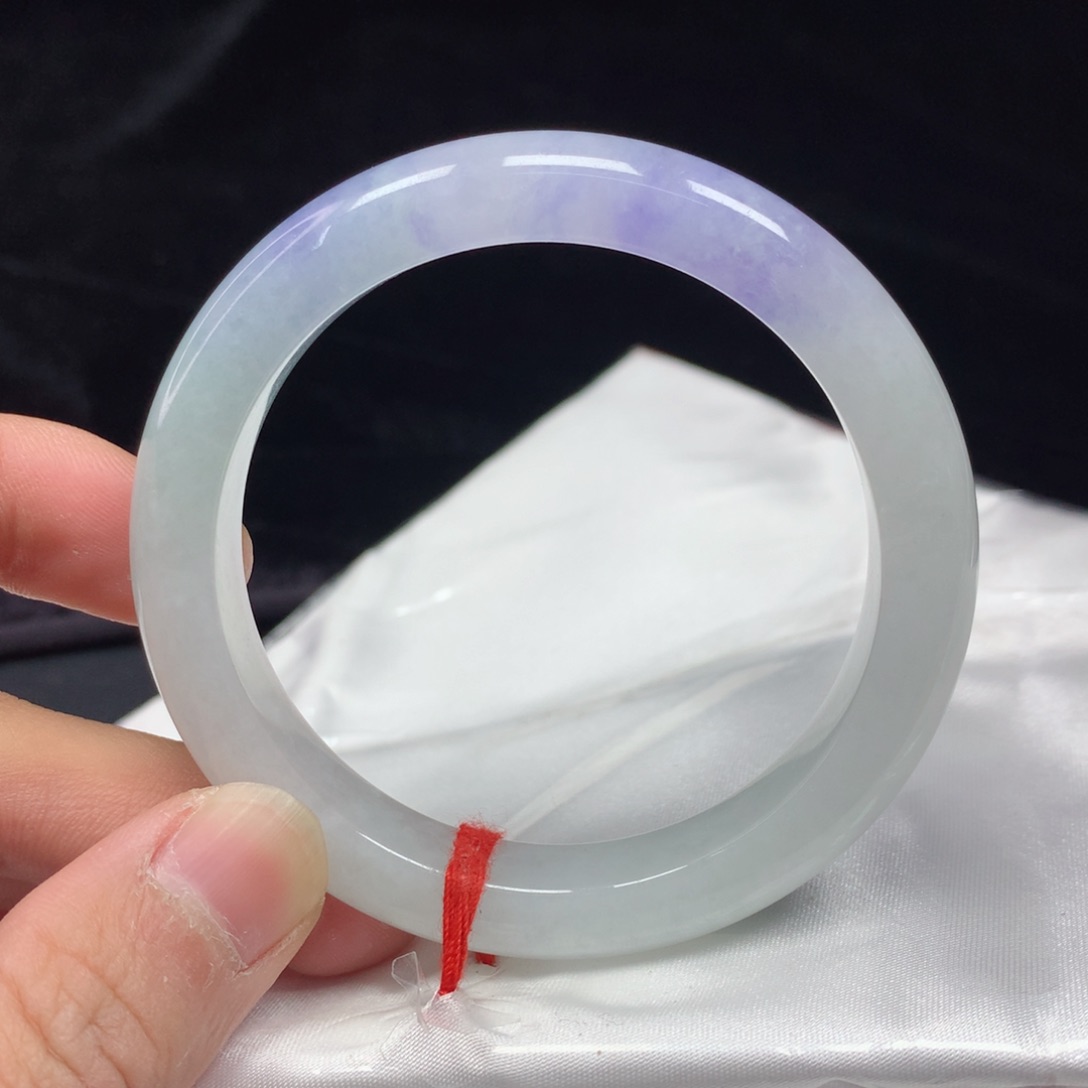 翡翠手镯（圆镯）未镶嵌54.2