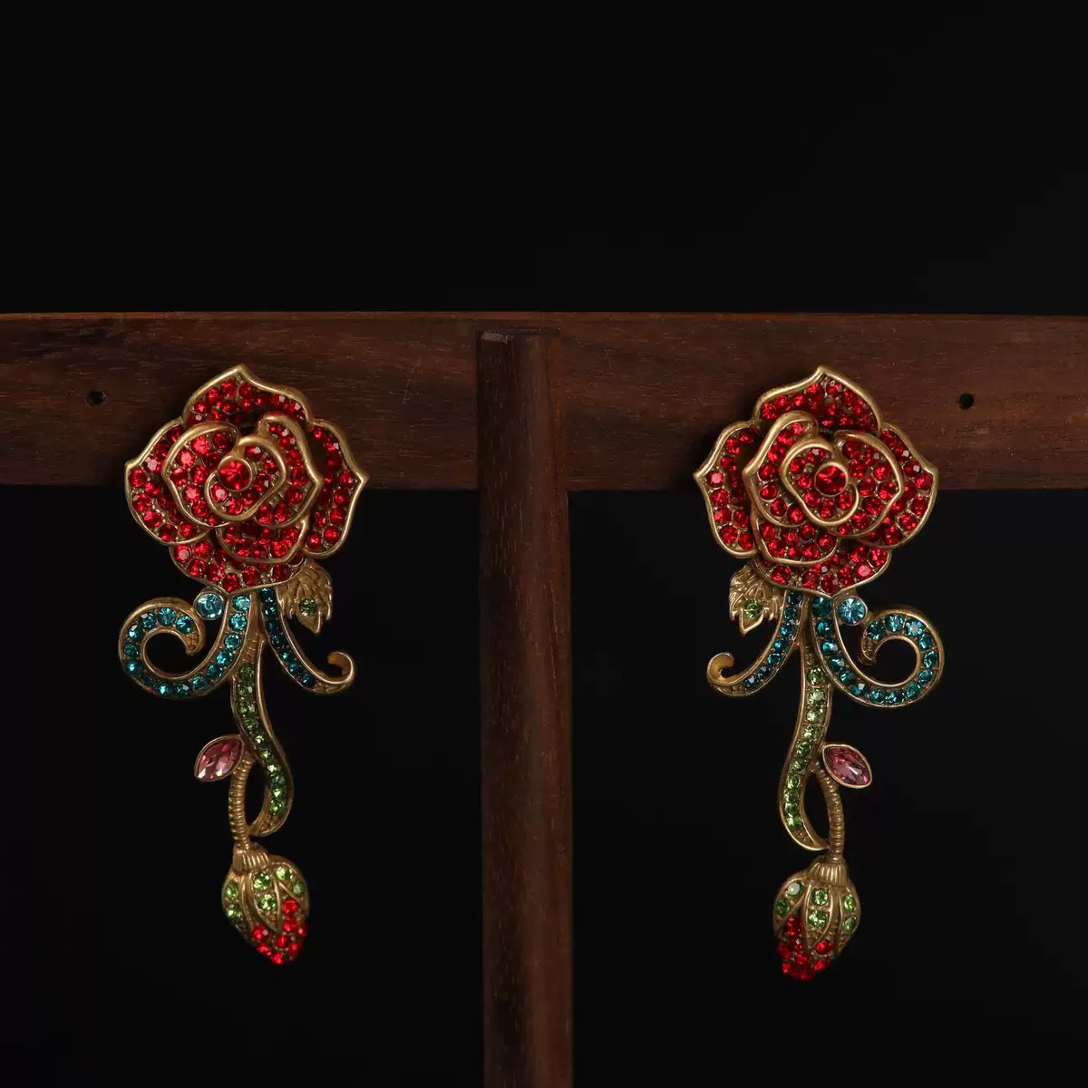 铜合金合成锆石耳饰 花卉甜美风拼色金色耳环民族风手工珠宝气质