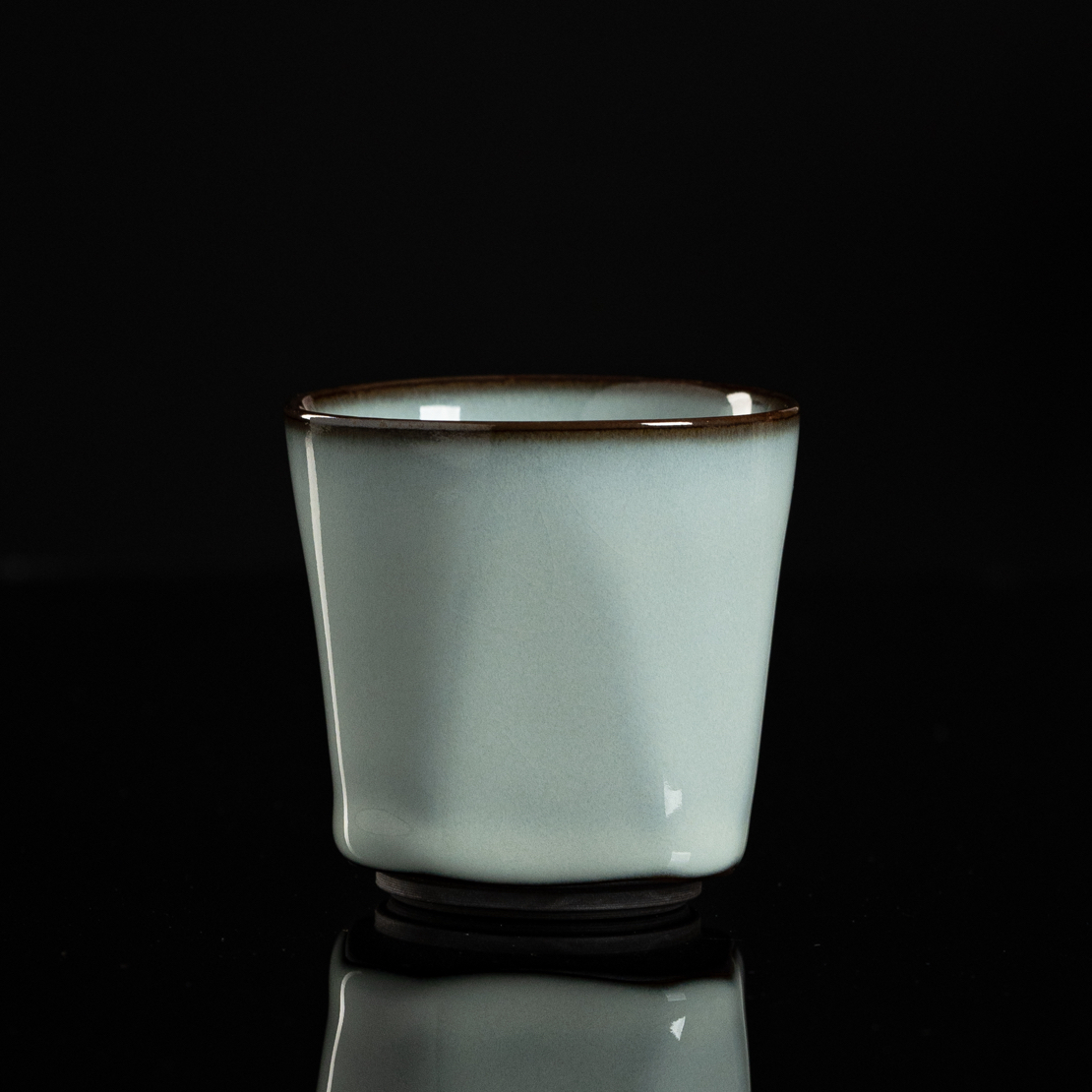 弘茗道 汝窑铁胎天圆四方主人杯 纯手工天青色陶瓷杯子家用品茗杯