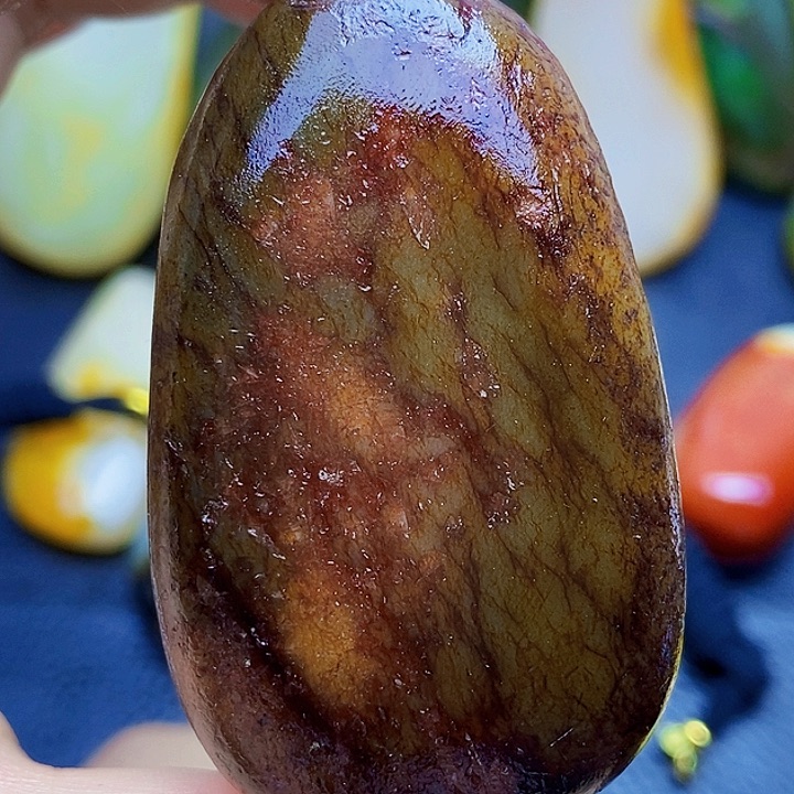 和田玉未镶嵌珠宝半成品