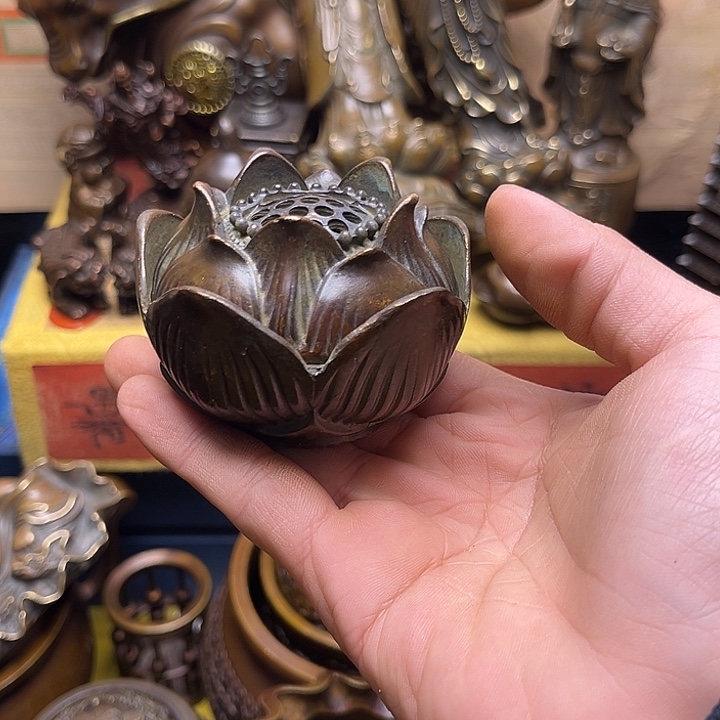 精美铜器点击下单