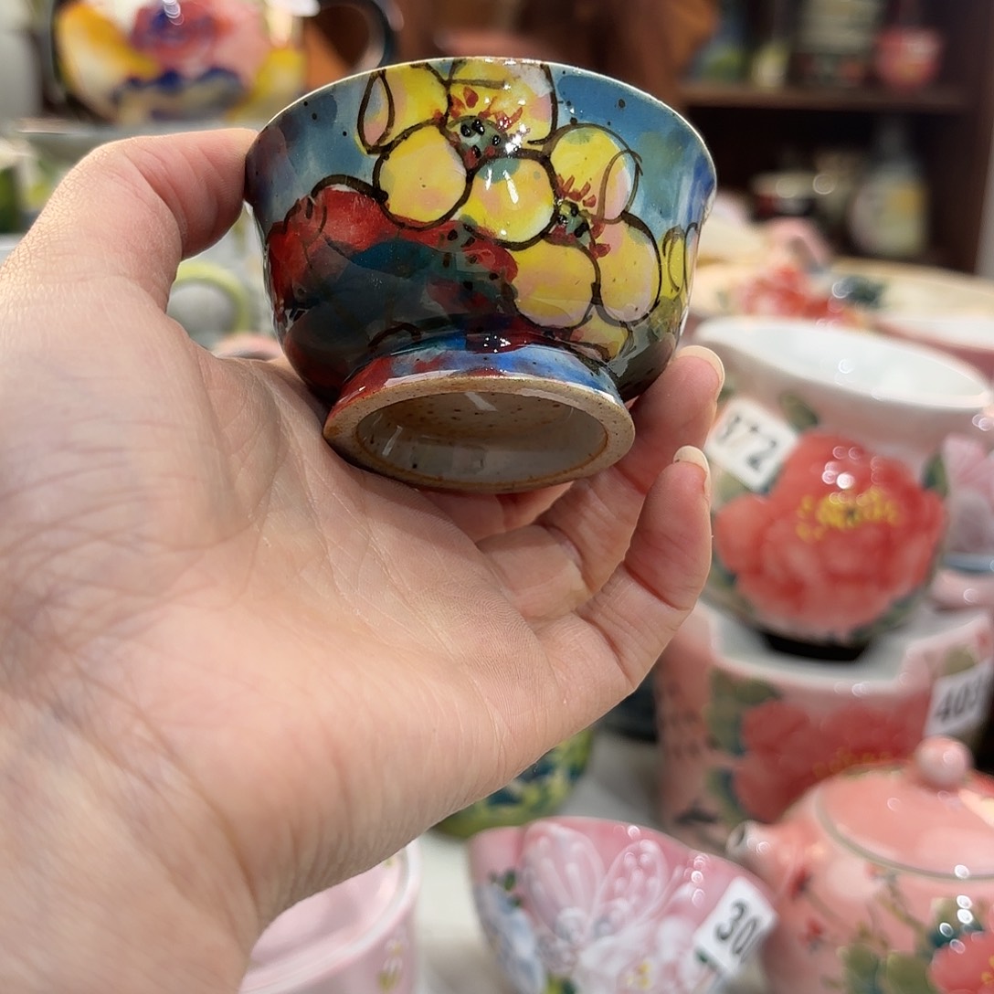 瓷片兔兔i啊盖茨。兔兔