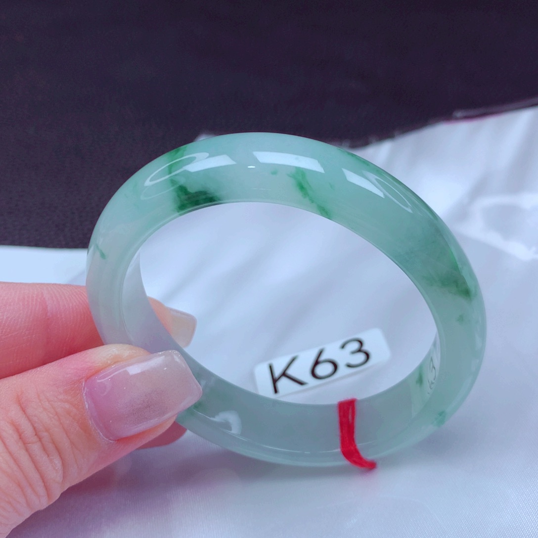 翡翠手镯未镶嵌手镯88