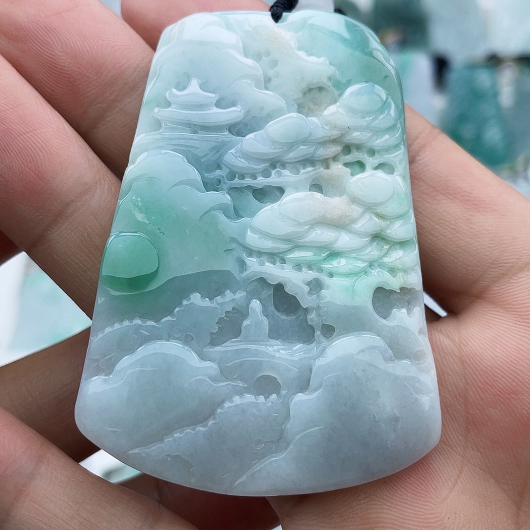 颈饰未镶嵌翡翠翡翠