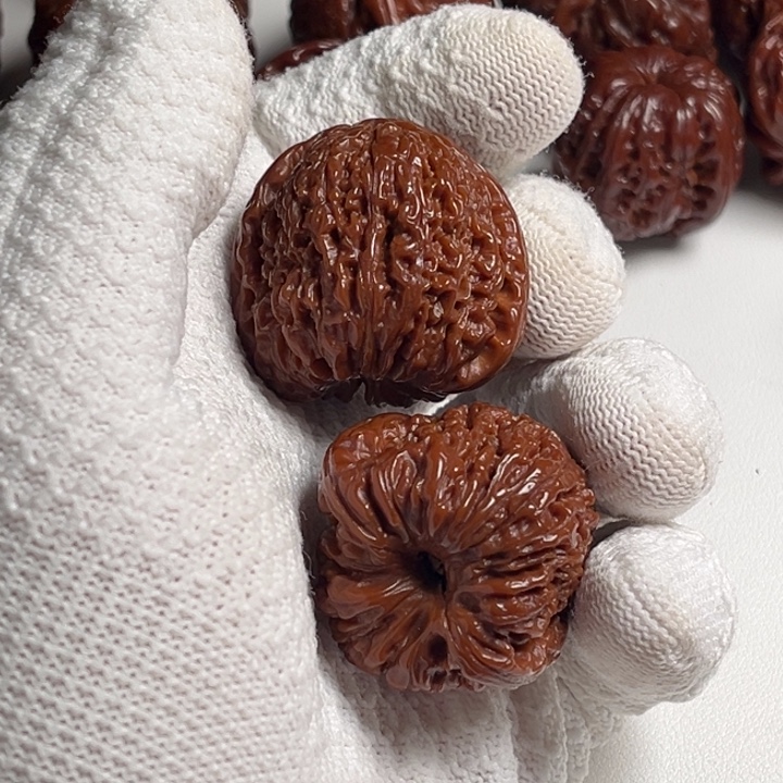 A***r吊坠桃核文玩核桃链接