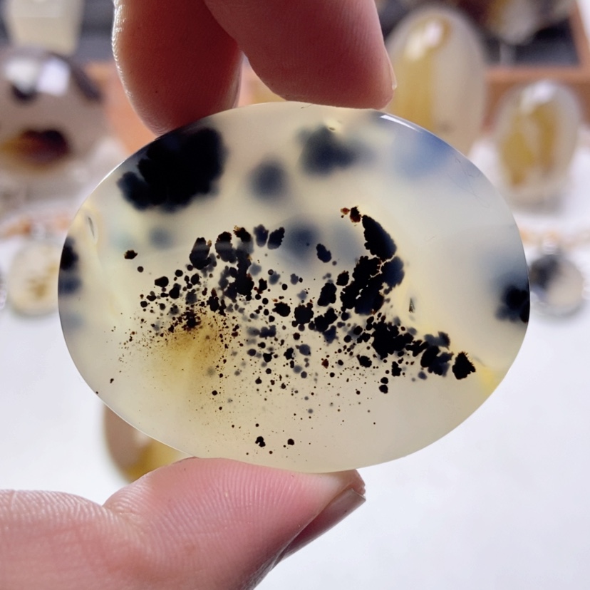 【闪购商品】玛瑙/玉髓颈饰未镶嵌