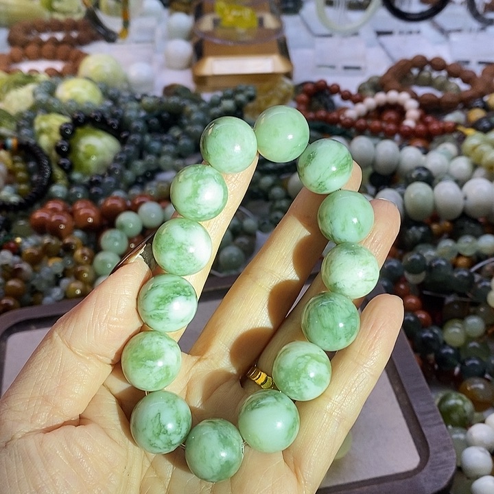 未镶嵌蛇纹石玉手镯胖*球