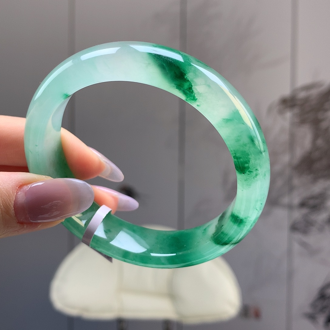 石英质玉手镯未镶嵌57