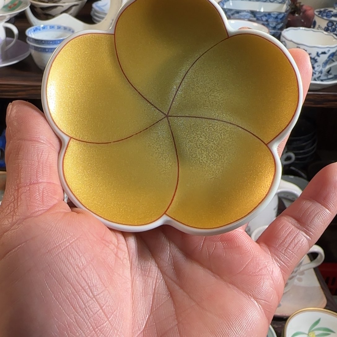 0000满18米包邮，默认微瑕，谨慎参拍，不退不换