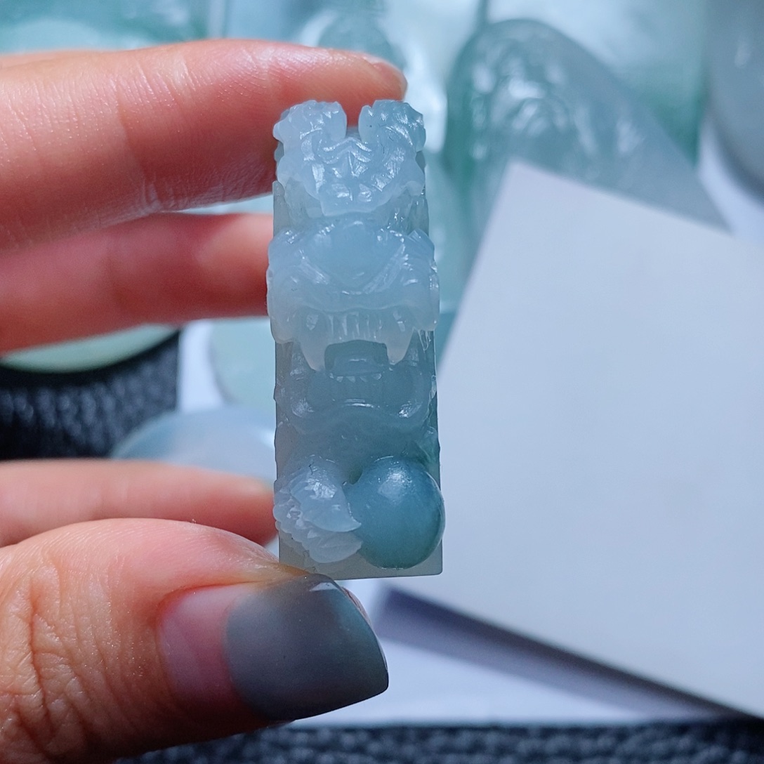 定制翡翠未镶嵌毛货付款后确认抛光