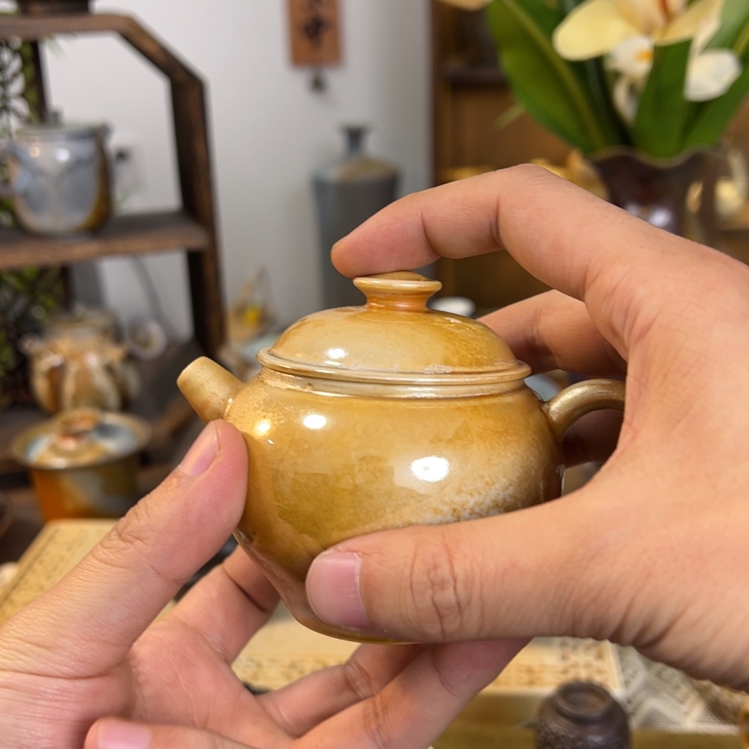 A****e柴烧精品手工多球壶