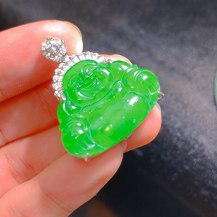 【闪购商品】翡翠颈饰银S925镶嵌翡翠