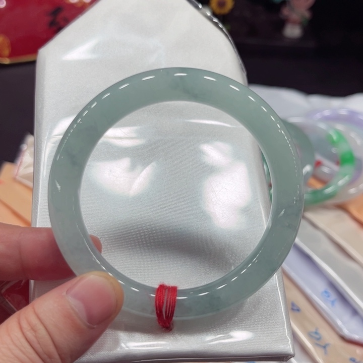 翡翠手镯未镶嵌54.5圆