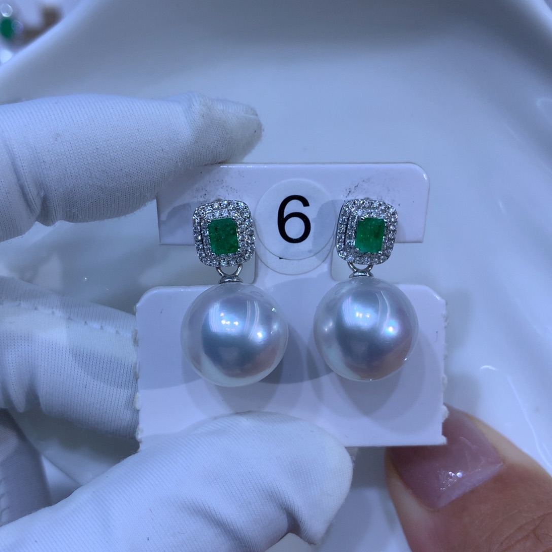 海水珍珠耳饰18K金镶嵌澳白