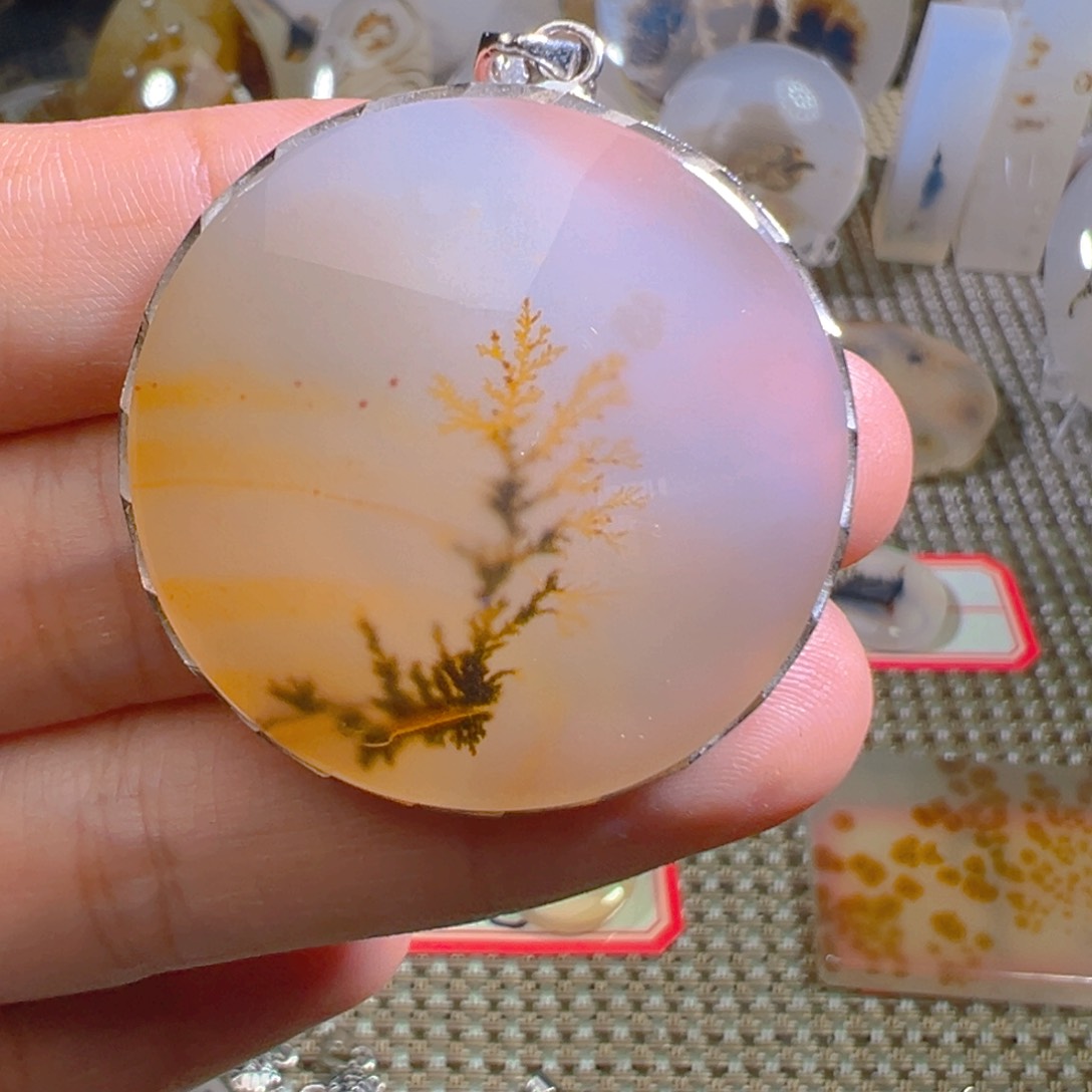 玛瑙/玉髓颈饰未镶嵌夏*哎