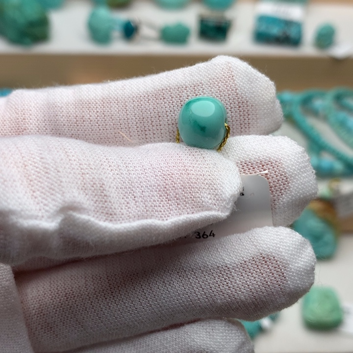 绿松石未镶嵌珠宝奇石高瓷蓝绿老型9.3*8.3mm