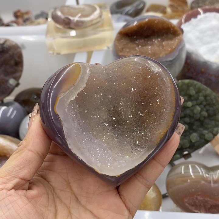 紫晶珠宝半成品未镶嵌60