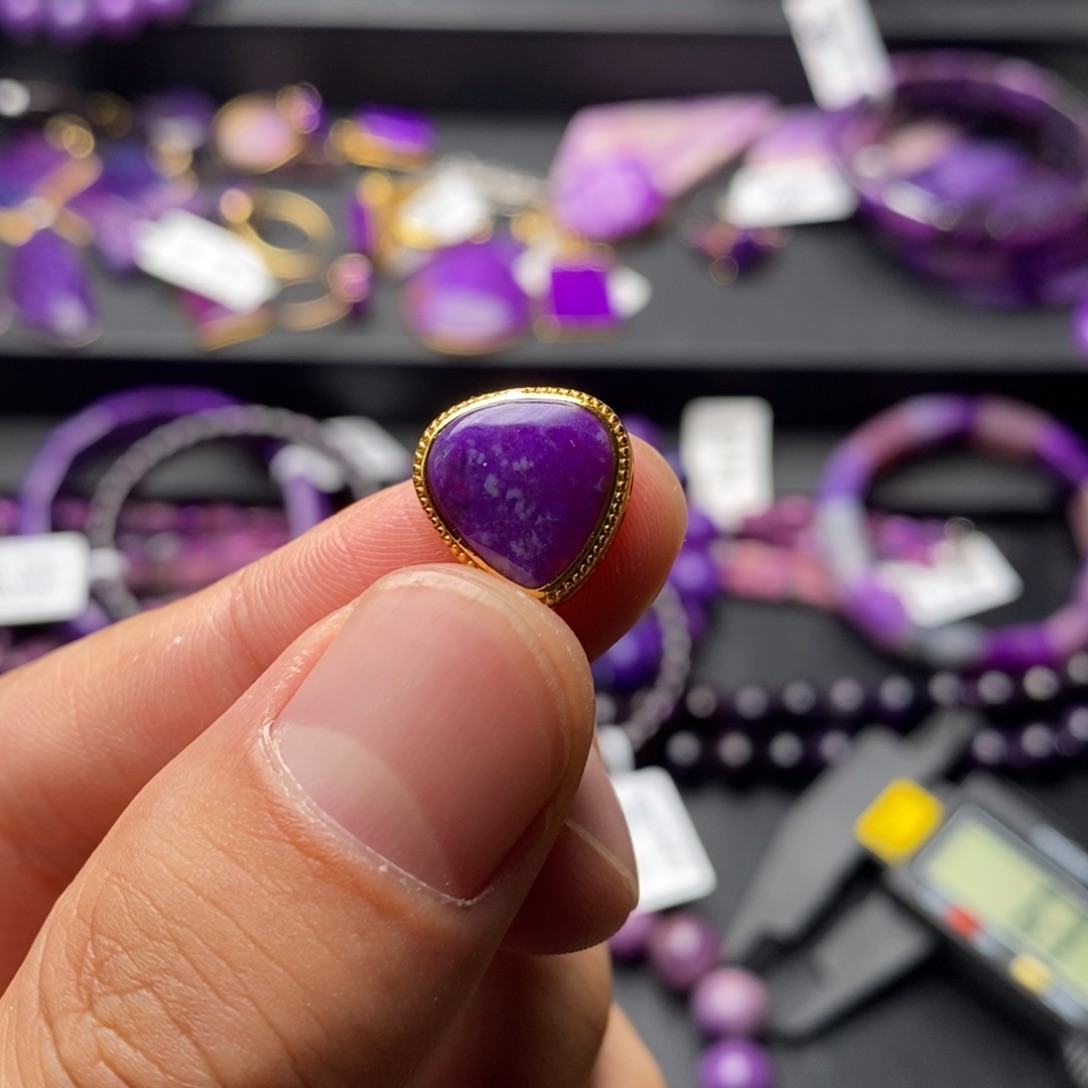 银S925镶嵌苏纪石（舒俱来）吊坠(不含链)