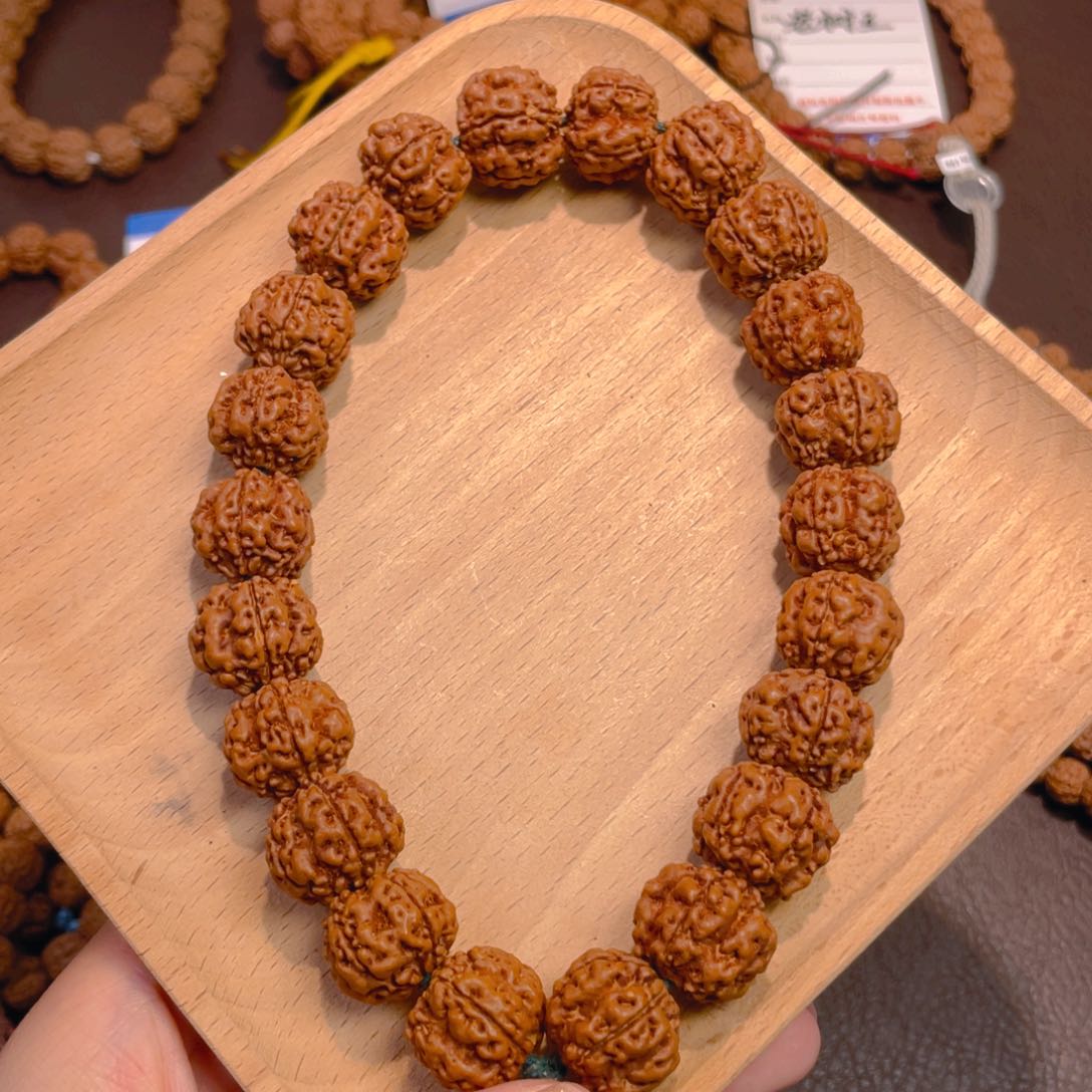 金刚菩提手串490方墩梅花17