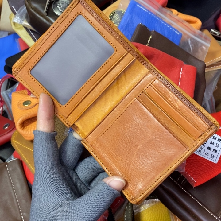 头层牛皮瑕疵短钱包不退