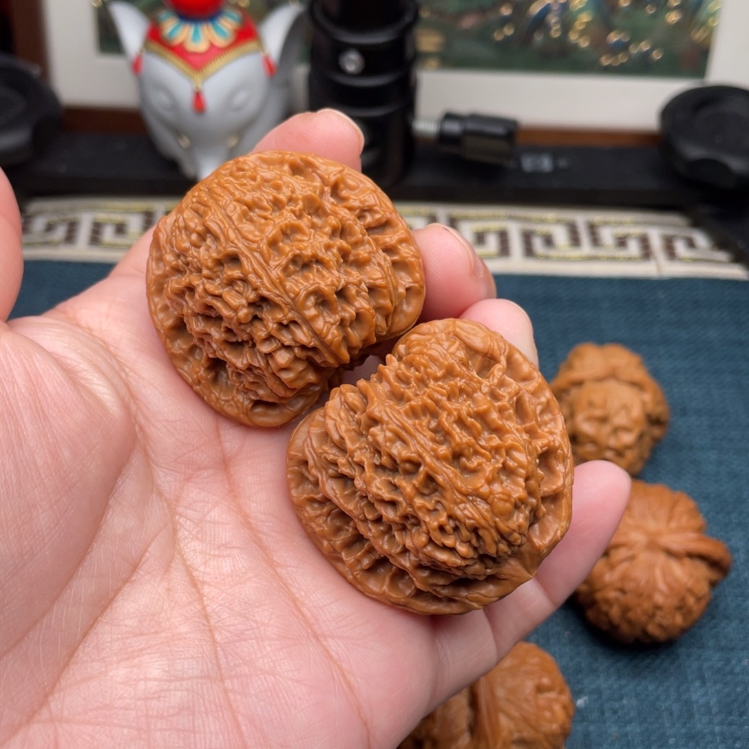 文玩核桃把件全品南疆石43