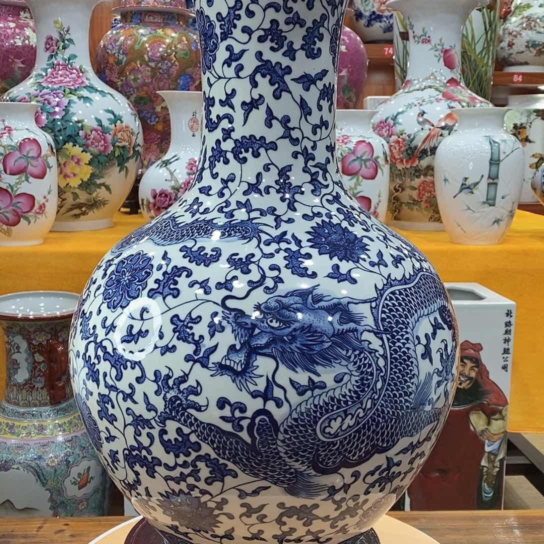 摆件陈*景德镇陶瓷青花赏瓶