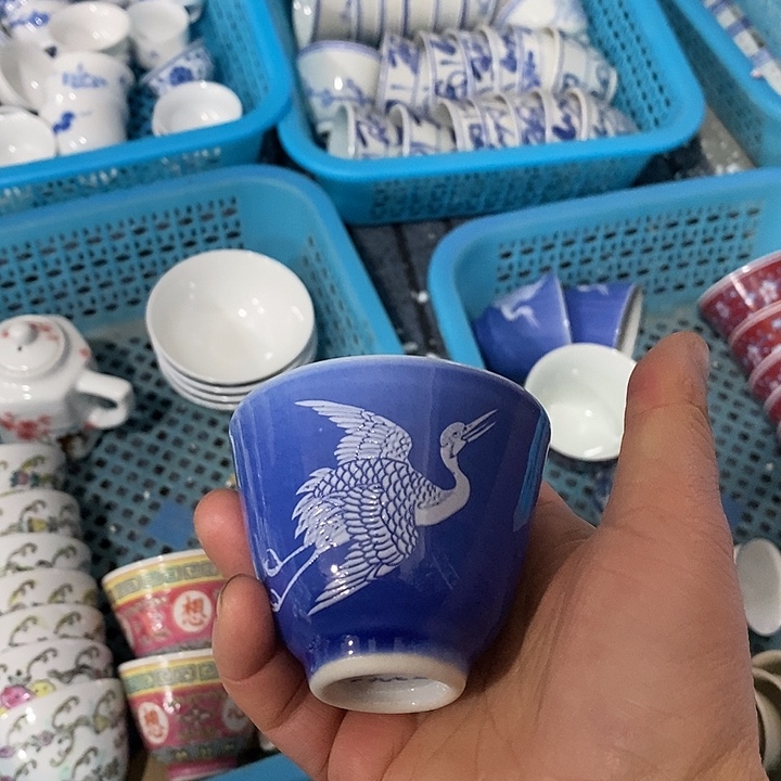 摆件景德镇陶瓷学院的艺术教育工作