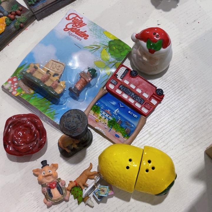 有机玻璃微瑕。         